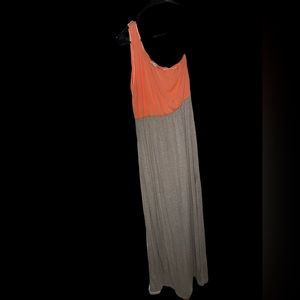 Women’s medium dress